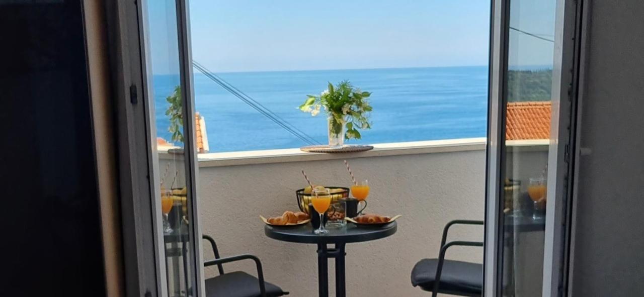 Beautiful Apartment,Amazing View,Parking! 두브로브니크 외부 사진